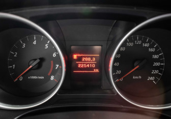 Подержанный автомобиль Mitsubishi ASX 2013 года (12 фото)
