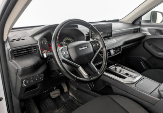 Подержанный автомобиль Haval Jolion 2023 года (16 фото)