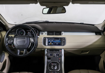 Подержанный автомобиль Land Rover Range Rover Evoque 2014 года (17 фото)