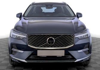 Новый Volvo XC60 2025 (5 фото)