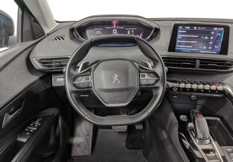 Подержанный автомобиль Peugeot 5008 Suv 2021 года (22 фото)