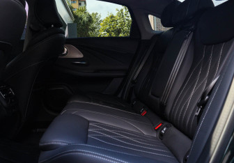 Подержанный автомобиль Chery Arrizo 8 2024 года (7 фото)