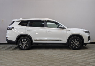 Новый Chery Tiggo 8 Pro 2022 (4 фото)