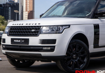 Подержанный автомобиль Land Rover Range Rover 2013 года (22 фото)