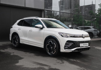 Подержанный автомобиль Volkswagen Tiguan 2024 года (3 фото)