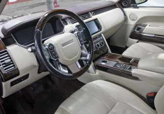 Подержанный автомобиль Land Rover Range Rover 2017 года (16 фото)