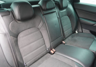 Подержанный автомобиль Citroen DS5 2012 года (12 фото)