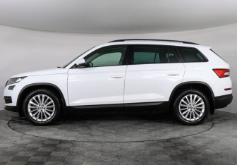 Подержанный автомобиль Skoda Kodiaq 2017 года (8 фото)