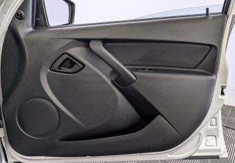 Подержанный автомобиль LADA (ВАЗ) Granta Liftback 2021 года (25 фото)