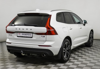 Подержанный автомобиль Volvo XC60 2019 года (5 фото)