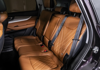 Подержанный автомобиль Chery Tiggo 8 Pro Max 2023 года (15 фото)
