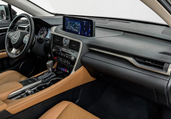 Новый Lexus RX 2022 (9 фото)