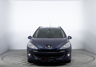 Подержанный автомобиль Peugeot 308 Wagon 2008 года (2 фото)