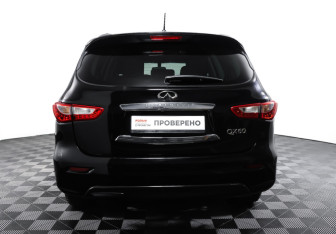 Подержанный автомобиль Infiniti QX60 2014 года (6 фото)