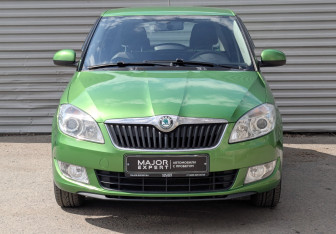 Подержанный автомобиль Skoda Fabia Hatchback 2012 года (2 фото)