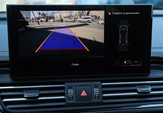 Подержанный автомобиль Audi Q5 2023 года (21 фото)