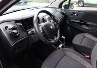 Подержанный автомобиль Renault Kaptur 2016 года (7 фото)