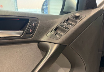 Подержанный автомобиль Volkswagen Tiguan 2010 года (17 фото)