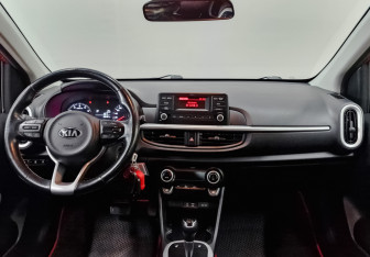 Подержанный автомобиль Kia Picanto 2017 года (14 фото)
