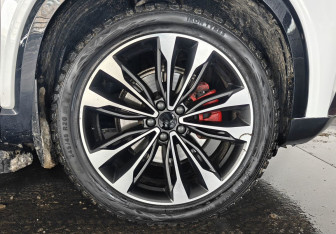 Подержанный автомобиль Knewstar 001 2024 года (21 фото)