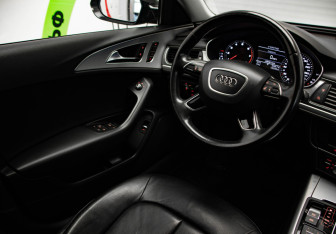 Подержанный автомобиль Audi A6 Sedan 2016 года (17 фото)