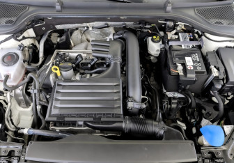 Подержанный автомобиль Skoda Octavia Liftback 2021 года (9 фото)