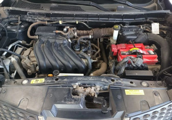 Подержанный автомобиль Nissan Juke 2014 года (19 фото)