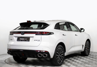 Подержанный автомобиль Changan UNI-K 2023 года (4 фото)