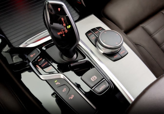 Подержанный автомобиль BMW X4 2019 года (29 фото)