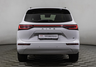 Подержанный автомобиль AITO M7 2023 года (6 фото)
