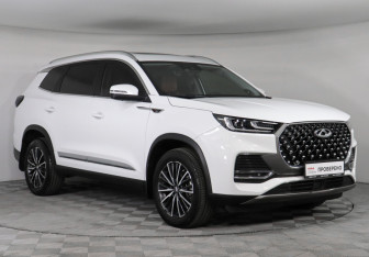 Подержанный автомобиль Chery Tiggo 8 Pro Max 2023 года (3 фото)
