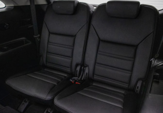 Подержанный автомобиль Kia Sorento 2015 года (12 фото)