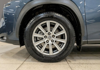 Подержанный автомобиль Lexus NX 2015 года (24 фото)