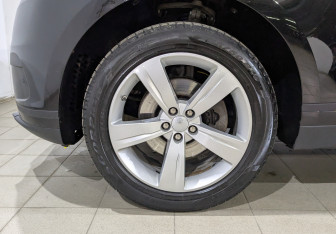 Подержанный автомобиль Land Rover Range Rover Velar 2020 года (12 фото)