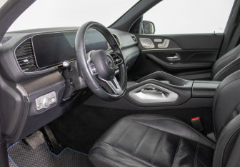 Подержанный автомобиль Mercedes-Benz GLE 2019 года (10 фото)