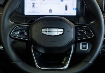 Новый Geely Okavango 2026 (14 фото)