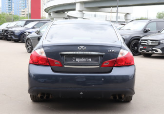Подержанный автомобиль Infiniti M Sedan 2008 года (6 фото)