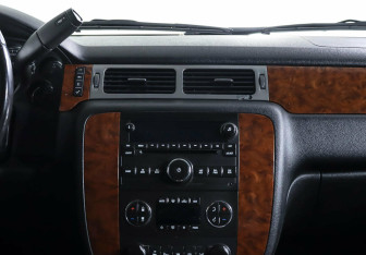 Подержанный автомобиль Chevrolet Tahoe 2008 года (11 фото)