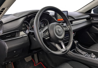Подержанный автомобиль Mazda 6 Sedan 2020 года (15 фото)