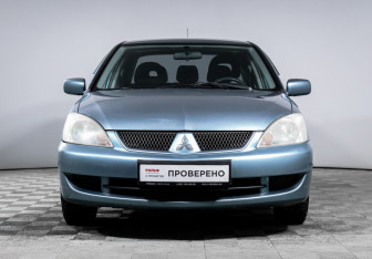 Подержанный автомобиль Mitsubishi Lancer Sedan 2006 года (2 фото)