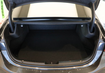 Подержанный автомобиль Mazda 6 Sedan 2021 года (27 фото)