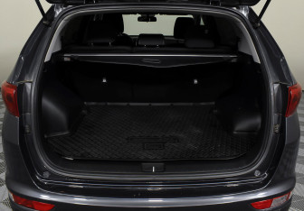 Подержанный автомобиль Kia Sportage 2017 года (18 фото)