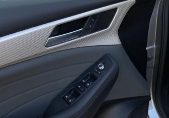 Подержанный автомобиль Haval F7 2024 года (17 фото)