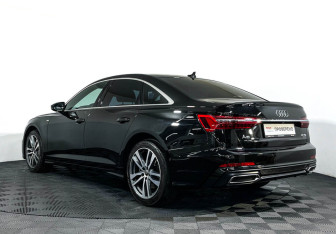 Подержанный автомобиль Audi A6 Sedan 2020 года (7 фото)