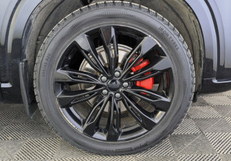 Подержанный автомобиль Geely Tugella 2024 года (12 фото)