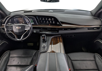 Подержанный автомобиль Cadillac Escalade Suv 2021 года (13 фото)