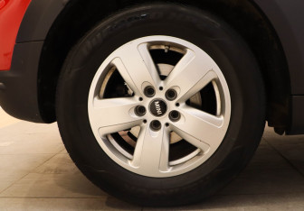 Подержанный автомобиль MINI Countryman 2020 года (27 фото)