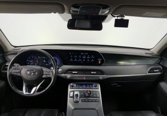 Подержанный автомобиль Hyundai Palisade 2022 года (13 фото)
