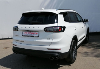 Подержанный автомобиль Chery Tiggo 8 Pro Max 2023 года (5 фото)