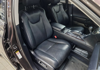 Подержанный автомобиль Lexus RX 2012 года (19 фото)